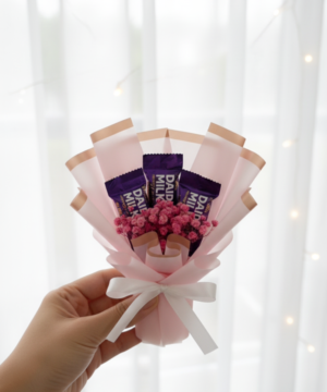 Bouquet with Dairy Milk Favors