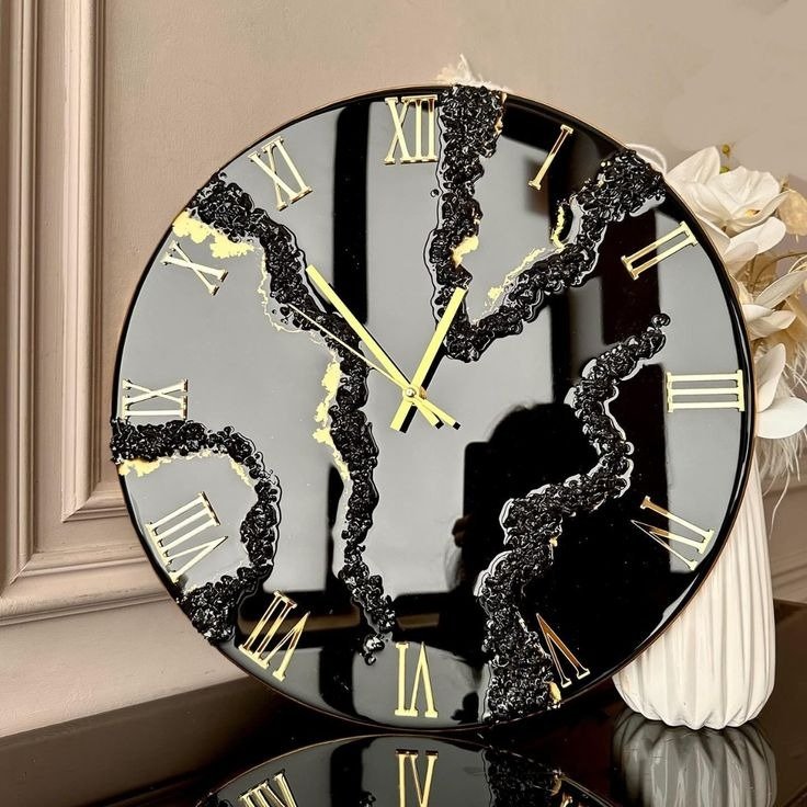 Elegant Marble Resin Wall Clock