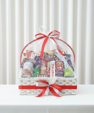 Signature Celebration Basket Hamper – Luxury Gift Combo