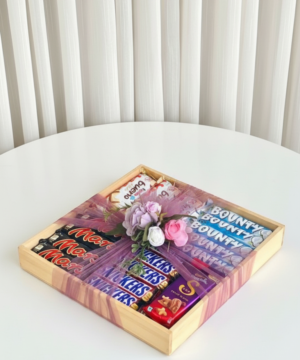 Premium Wooden Chocolate Gift Box with Net Packaging